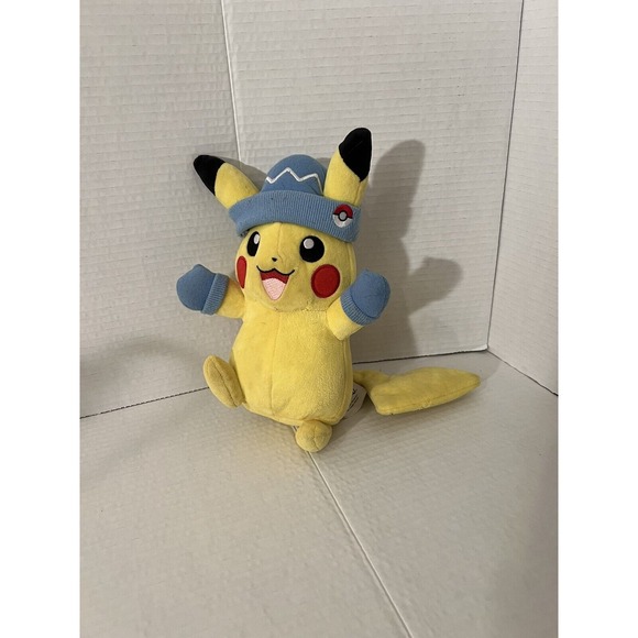Pokemon Pikachu With Hat And Mittens By GAME FREAK Christmas 2022 Approx. 8.5" - Picture 1 of 14